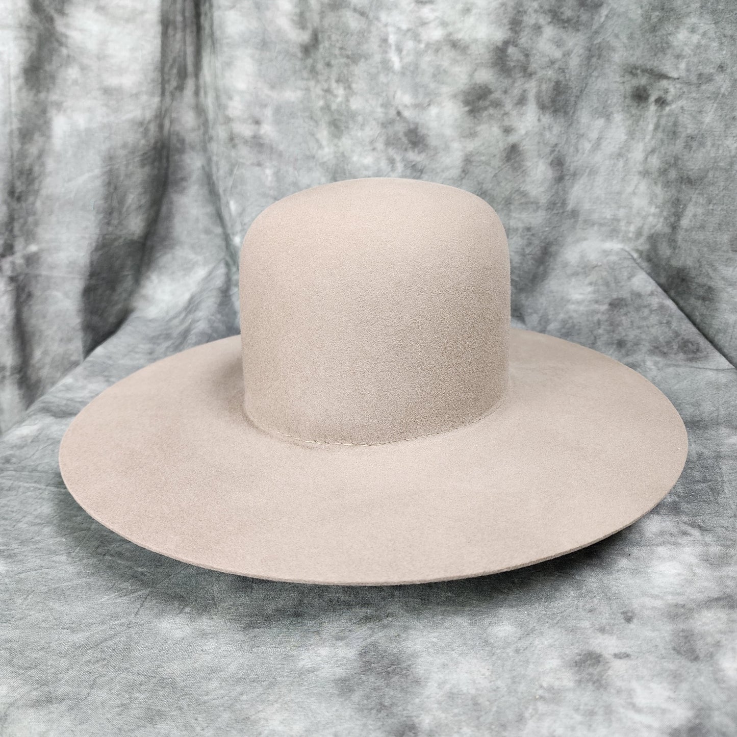 Open Crown, Flat brim, Western Hat 220g. 10x fur